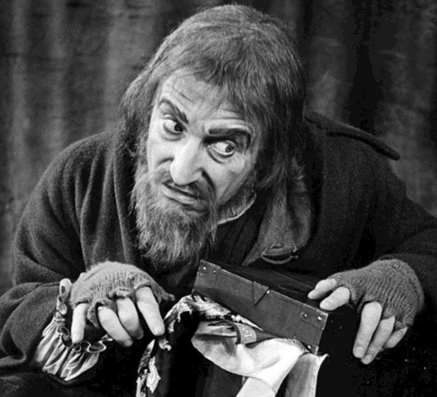Clive Revel did not play a gentleman in Oliver!