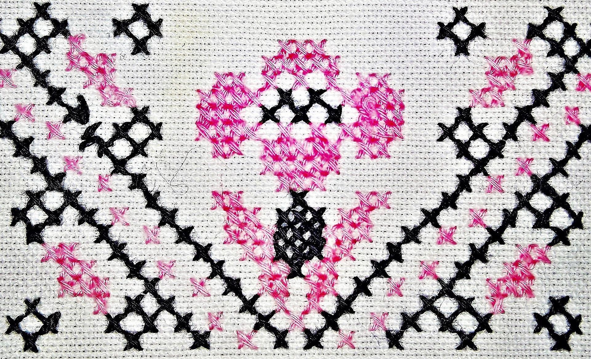 Which fabrics can you embroider on?
