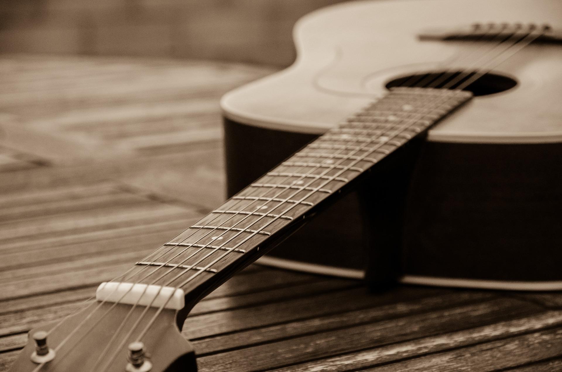 What is a folk guitar?