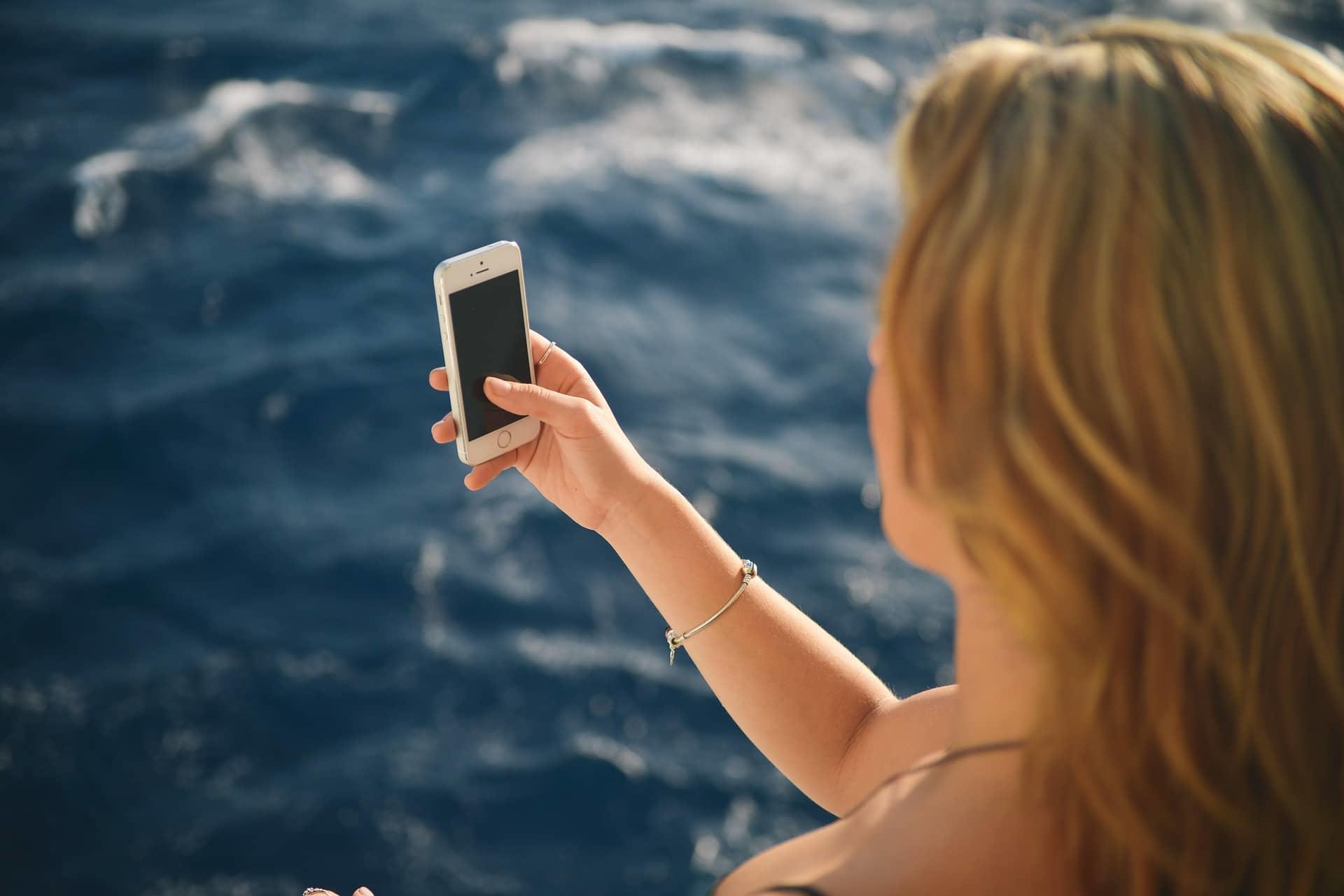 What is selfie mode?