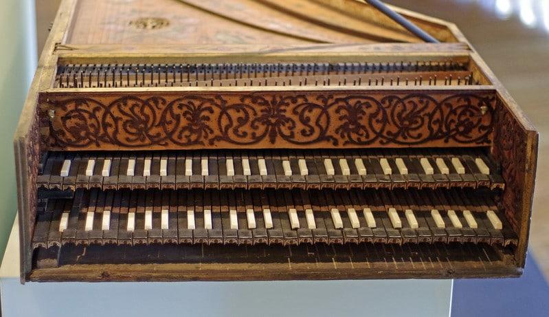 All you need to know about playing the harpsichord.