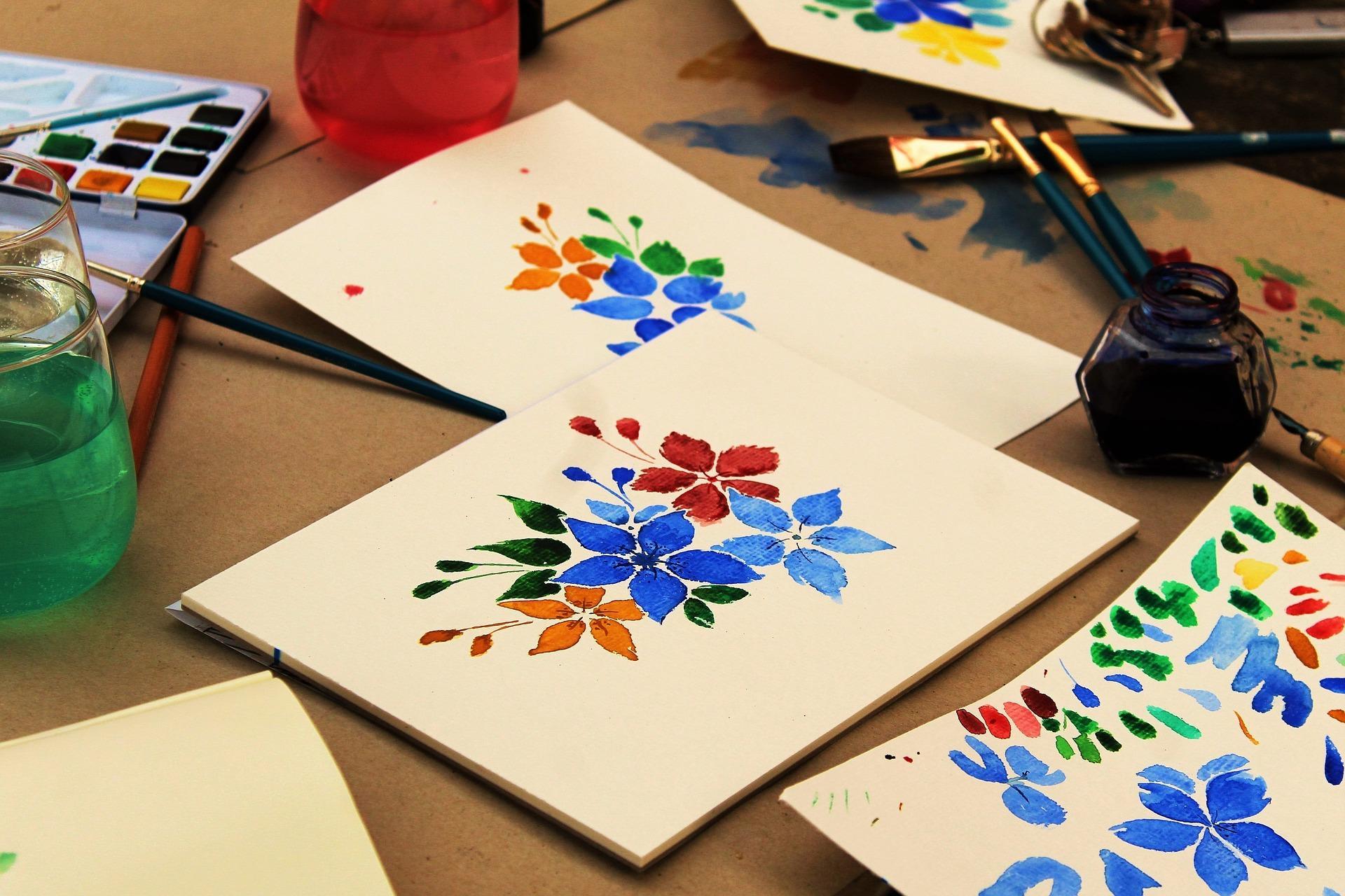 How much do private art tutors earn?