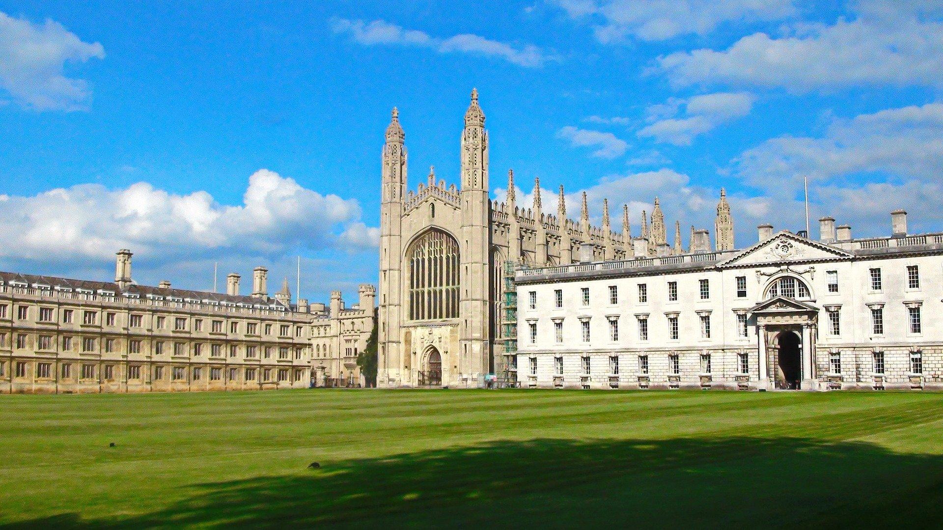 You can study modern foreign languages through Cambridge's King College