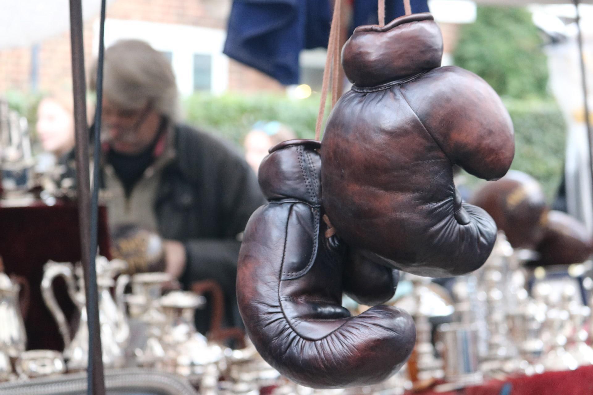 What are the advantages of boxing?