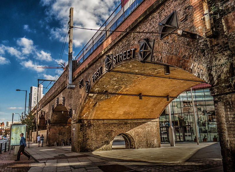 It is not just non natives who wish to reduce their accents, some Brits want to as well.