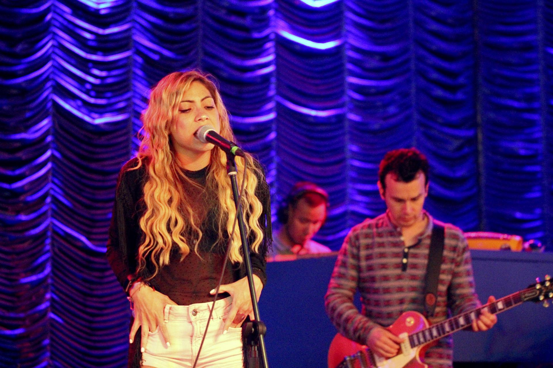 How do you use diaphragmatic breathing?