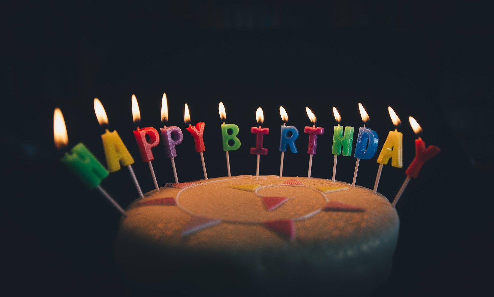 What can you draw for a birthday?