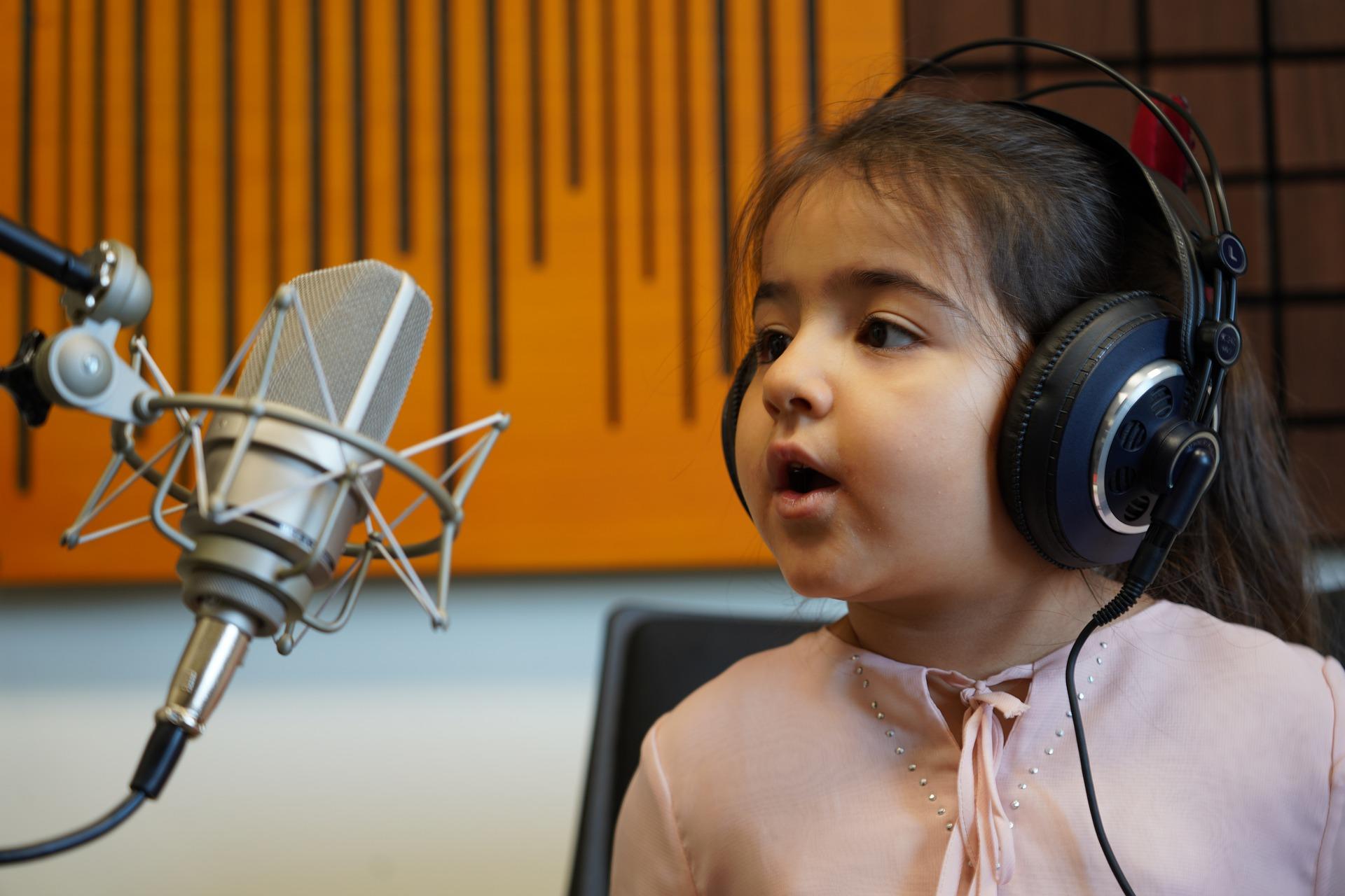 How can you find singing lessons for kids?