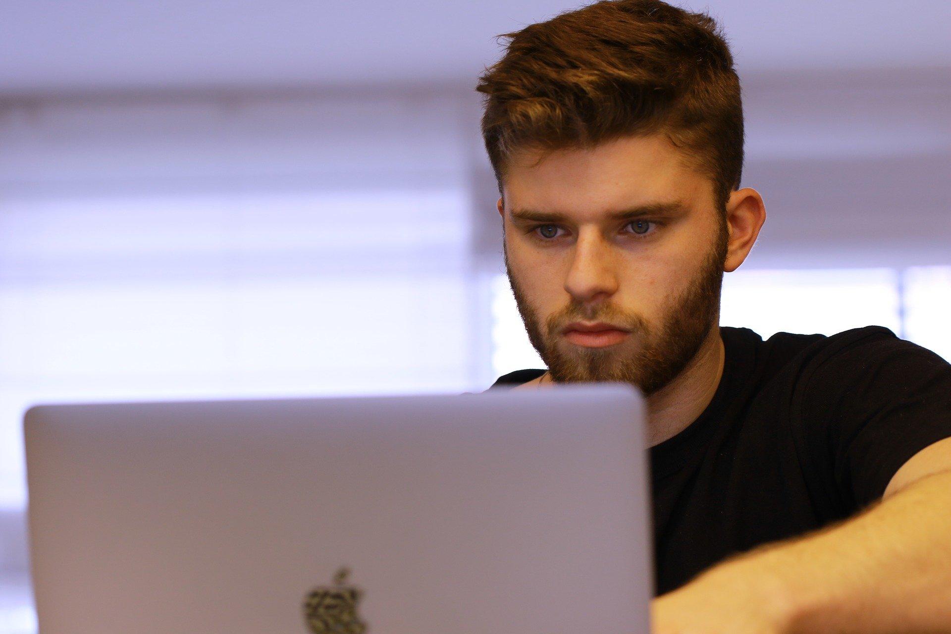 Which are the best YouTube tutorials for programming?