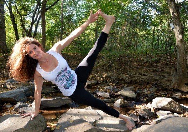 Side planks help build and tone your arms