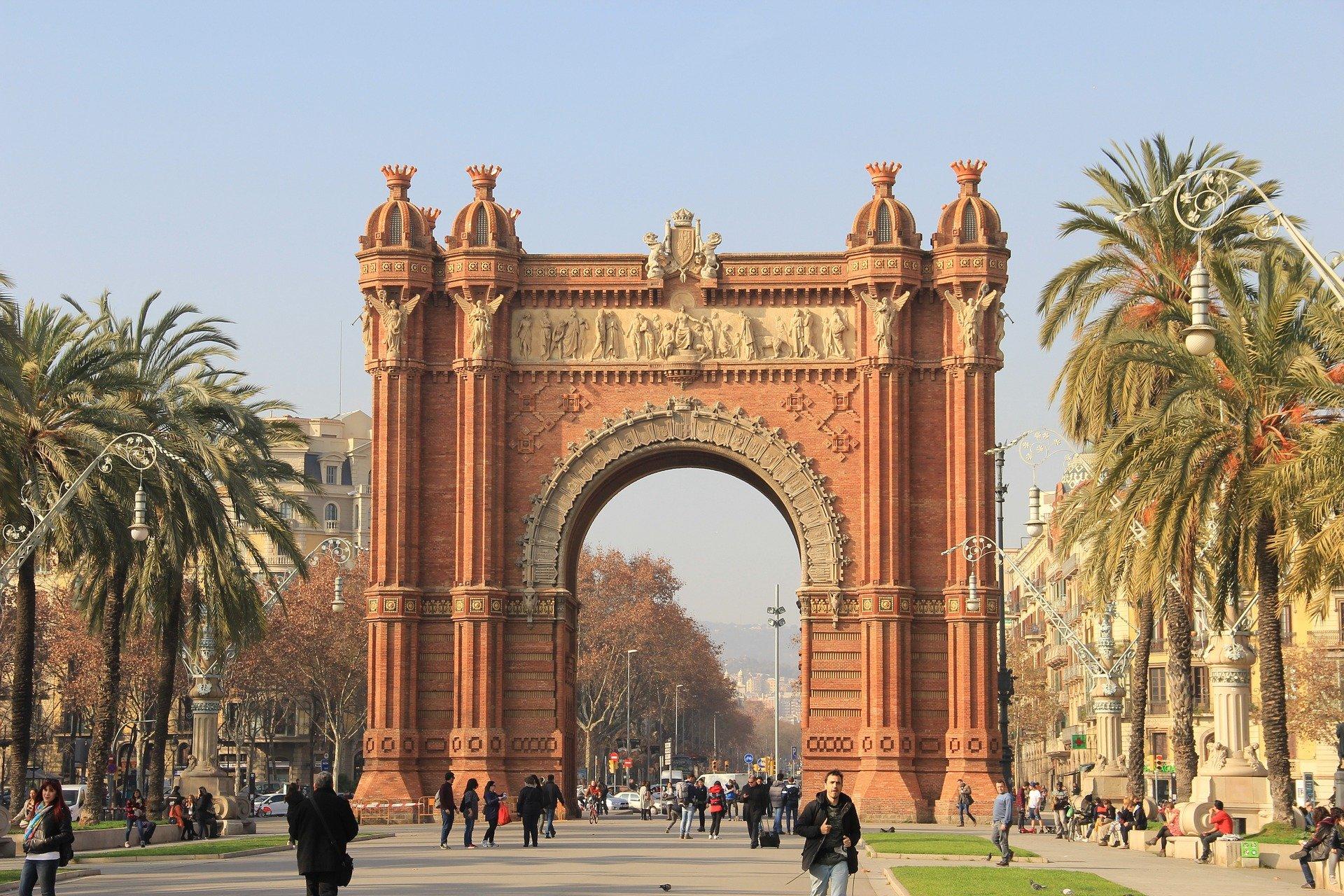 What are the best things to visit in Barcelona?