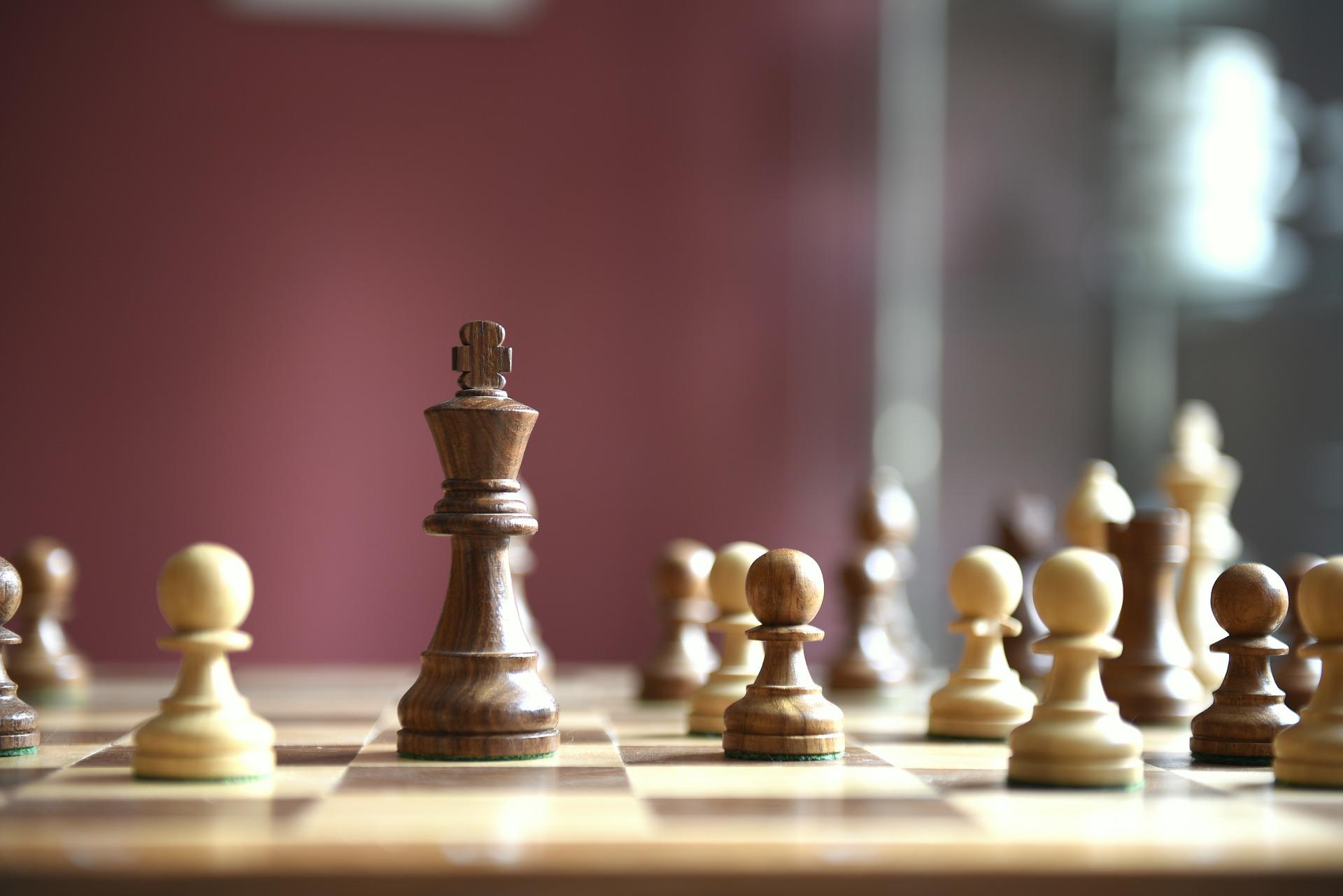 How can you learn to play chess?