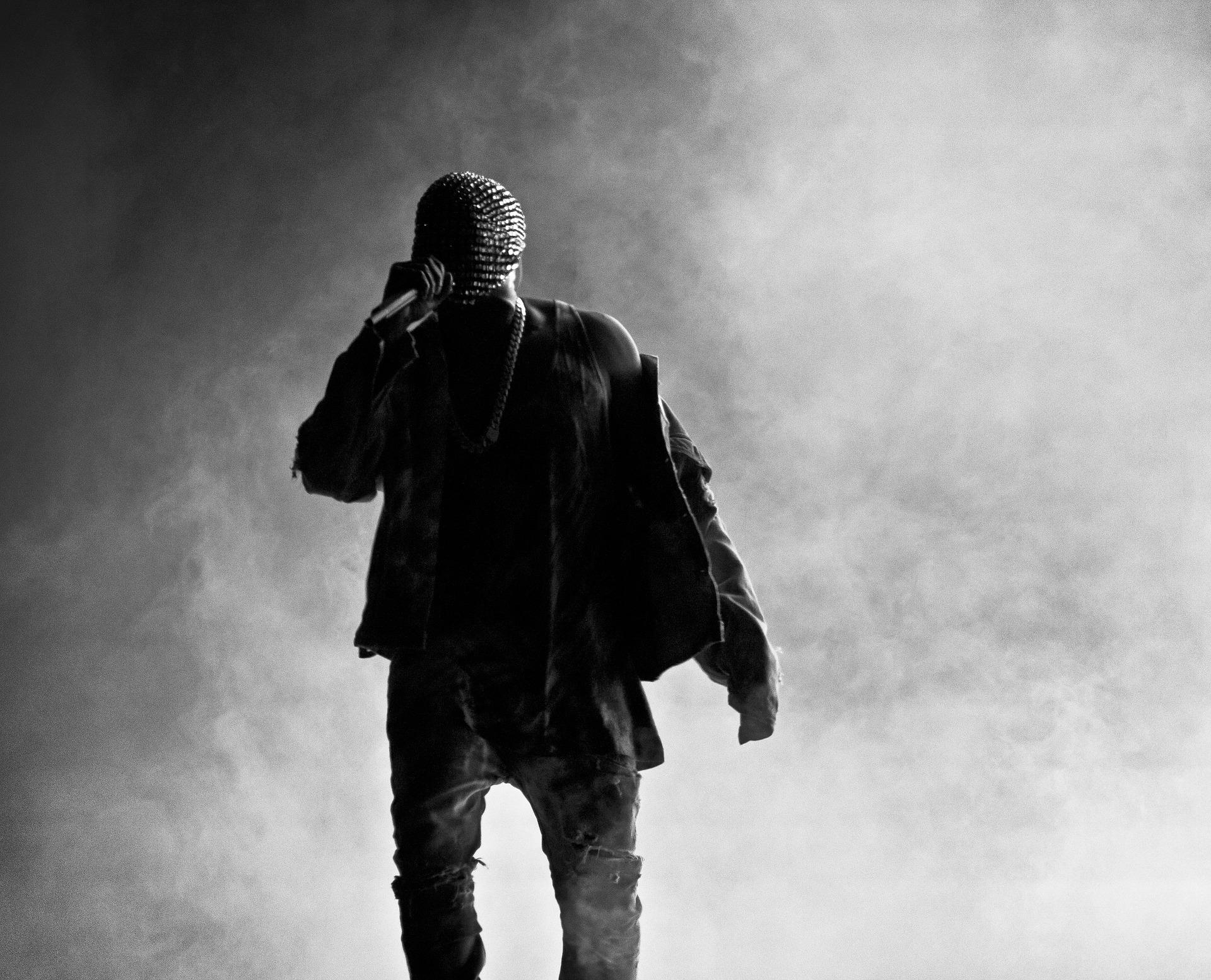 How do you write raps?