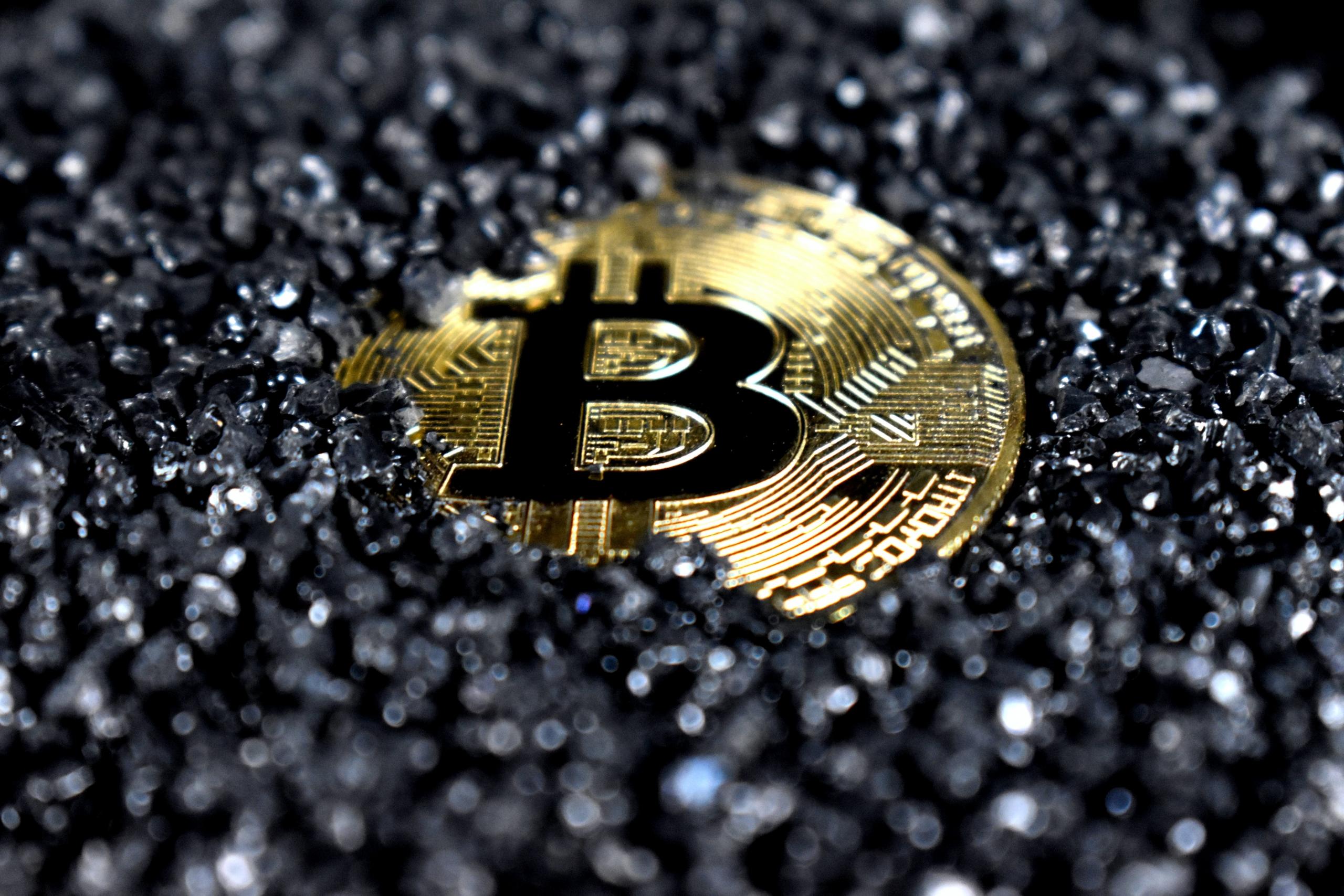 mining crypto with a rig