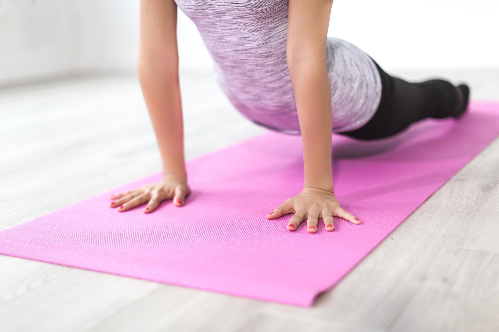 How can you stay motivated after an injury?