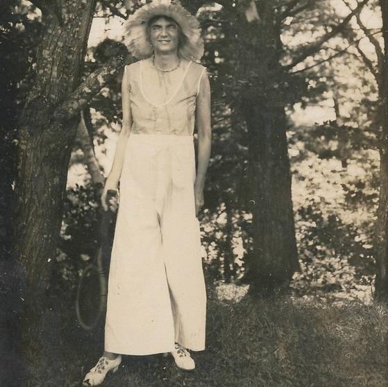 Male players earned more than female ones in times past