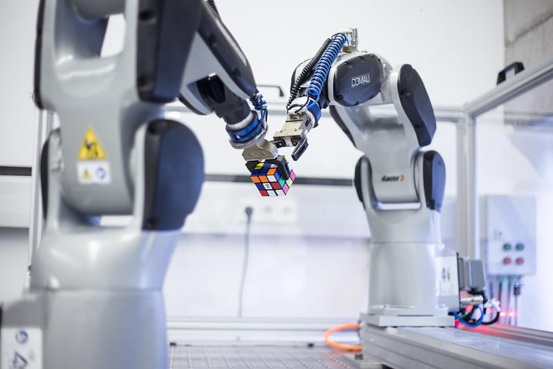 You can't tell a robot's language by looking at it.