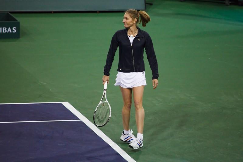 Steffi Graff sharing a light moment with her competitor