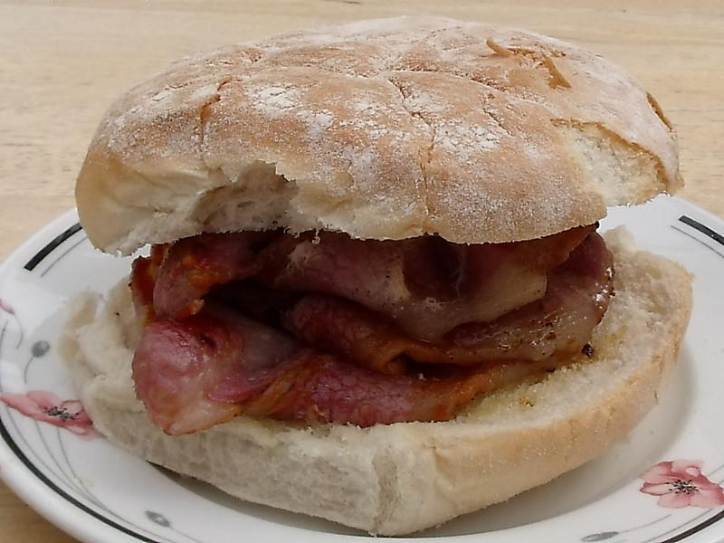 Bacon sarnies are tastiest fresh off the vendor's cart