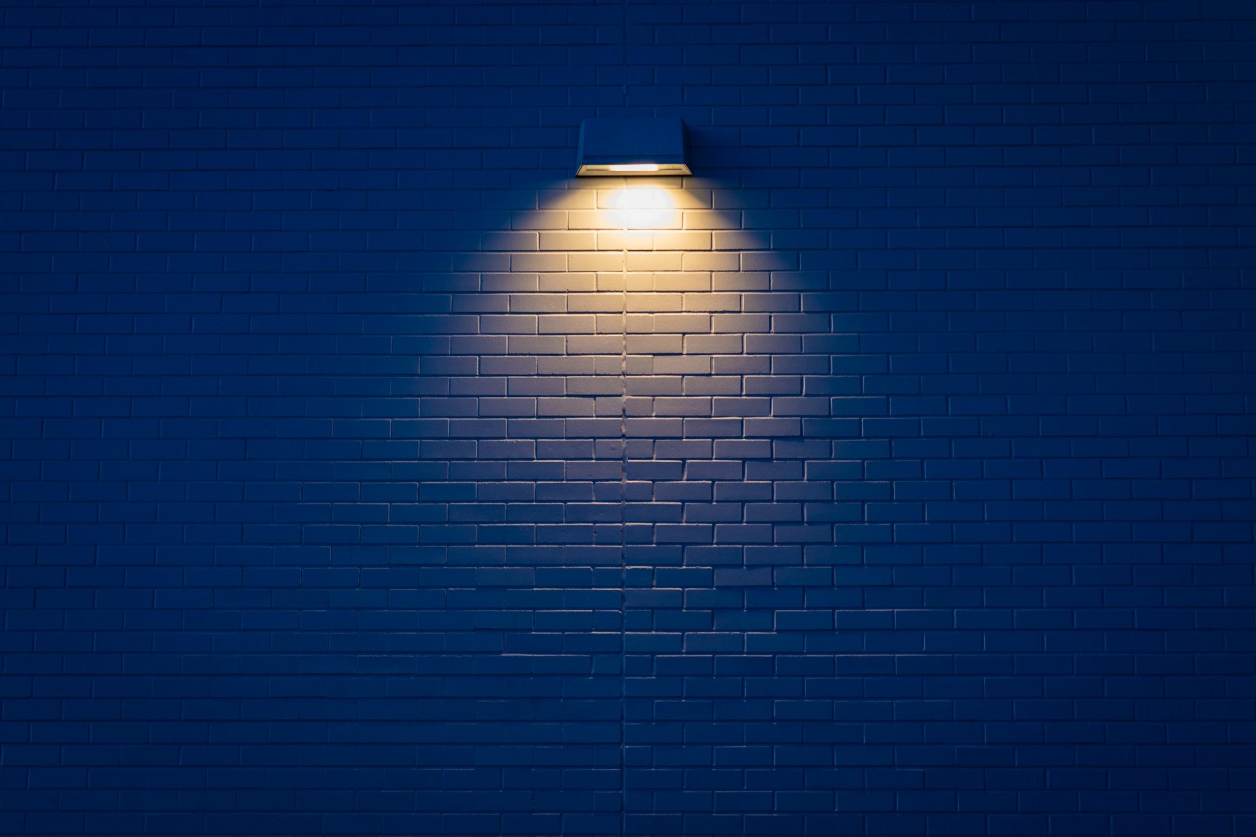 wall light