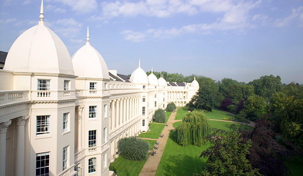 The LBS main campus is on Sussex Place. 