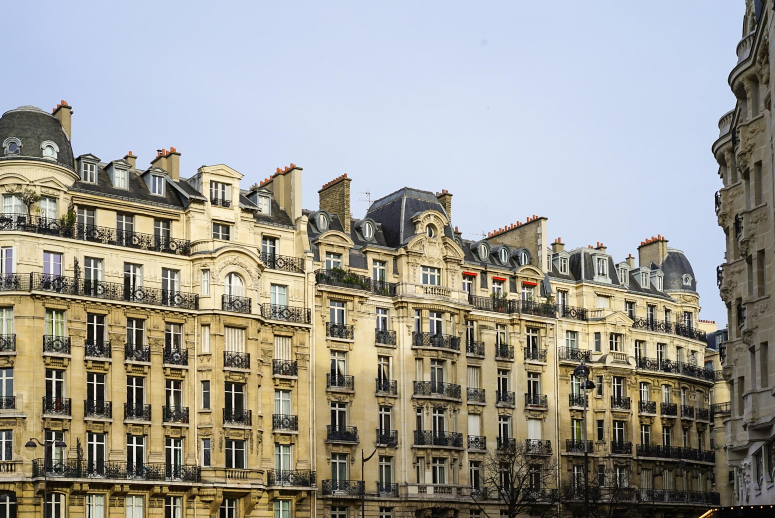 Paris buildings