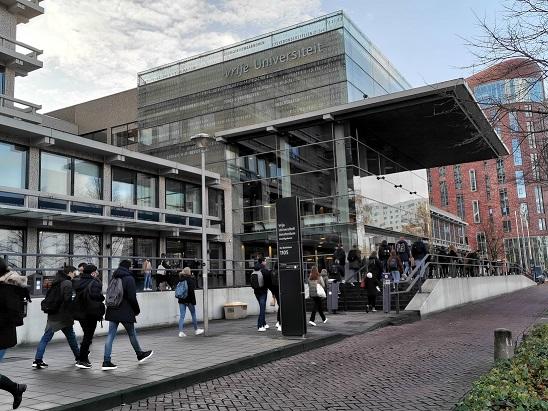 Vrije University offers FinTech courses in English