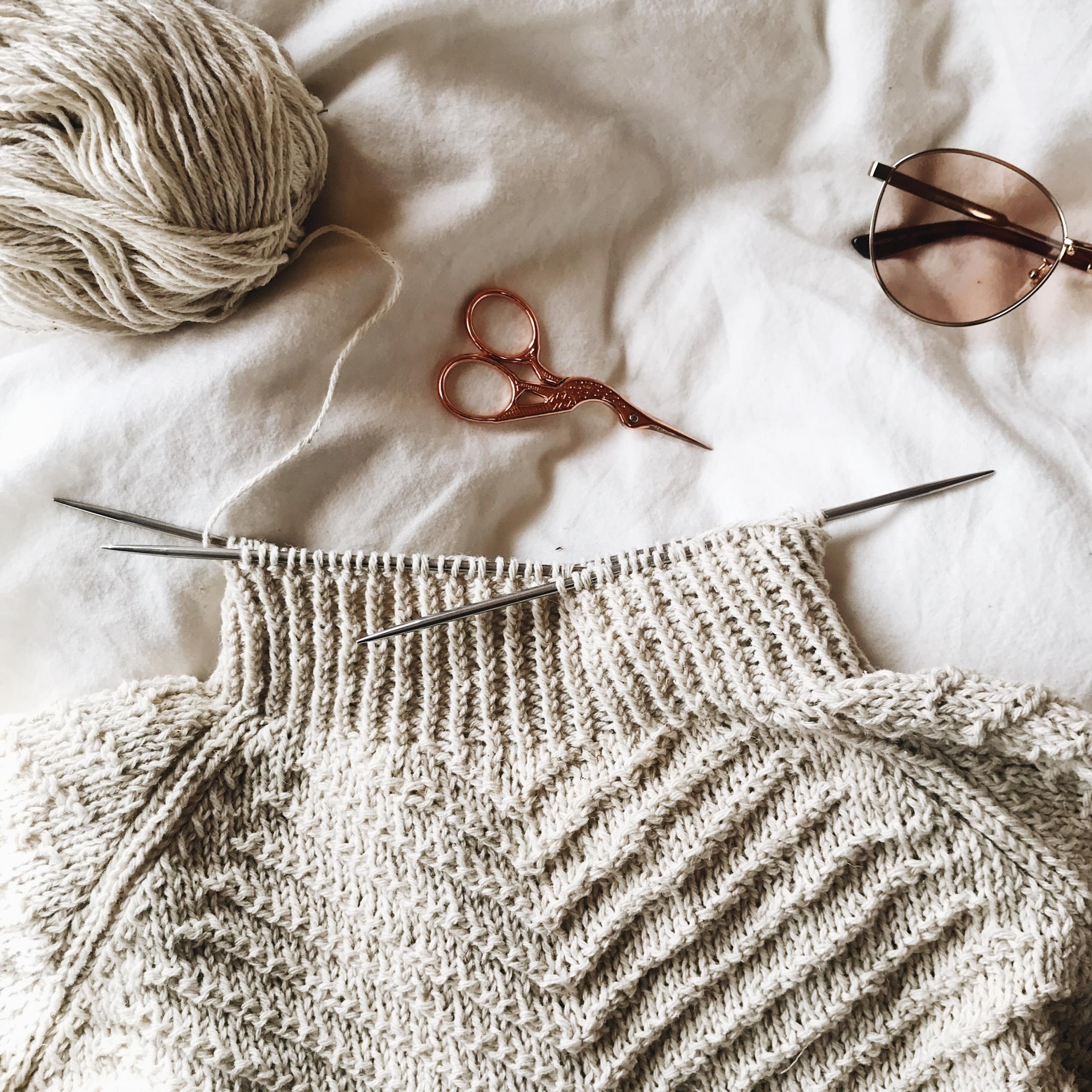 organize-knitting-materials
