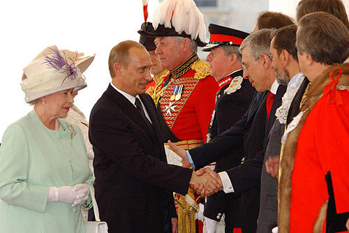 Both sides maintain decorum despite the confession of mutual disrespect.