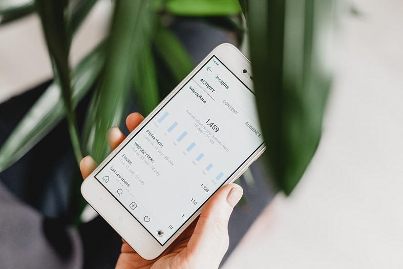 Keep ahead of your stats with a subscription service
