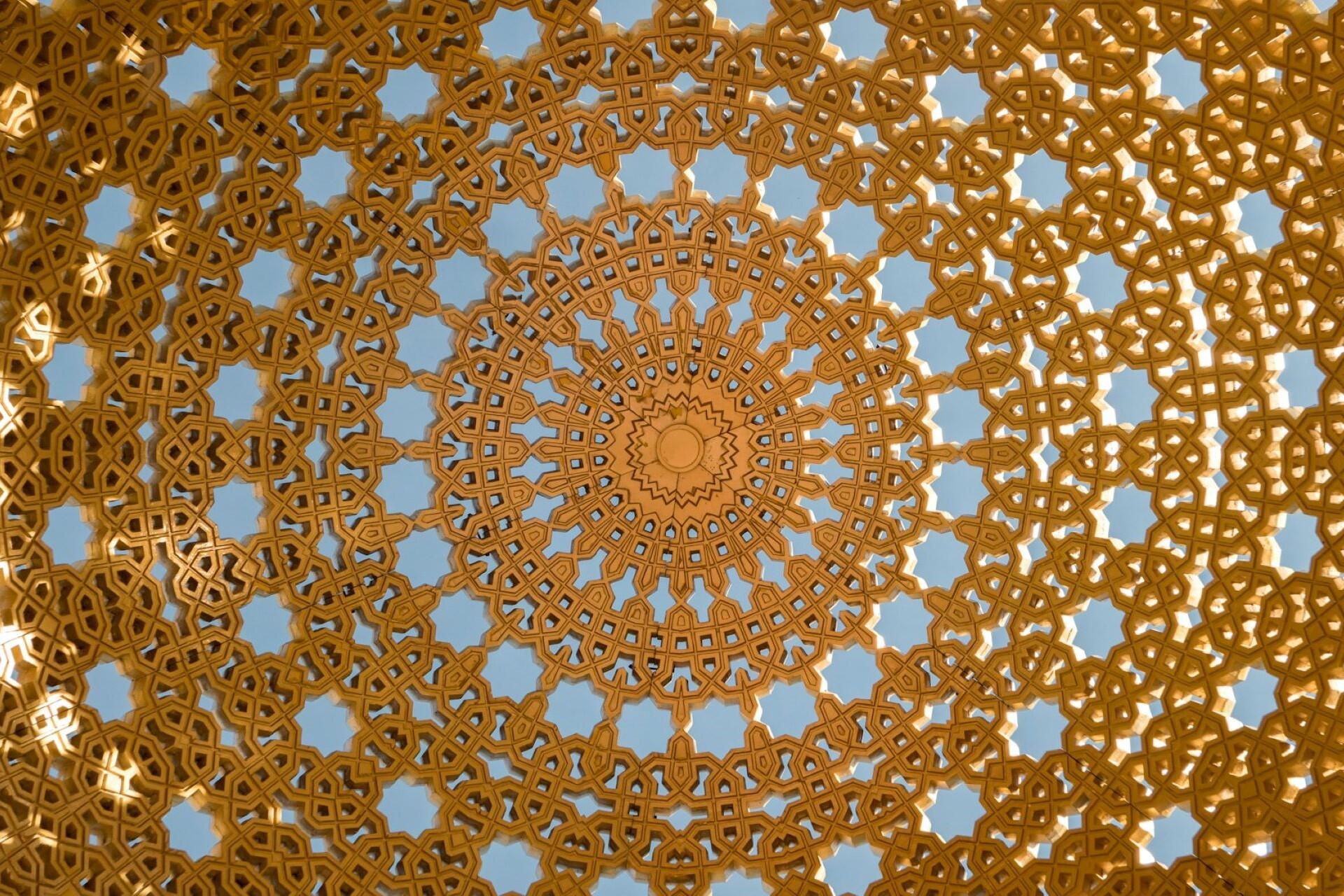 A ceiling in Muscat, Oman.