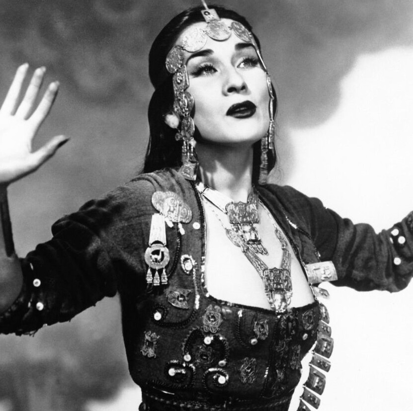Yma Sumac posed in black and white.