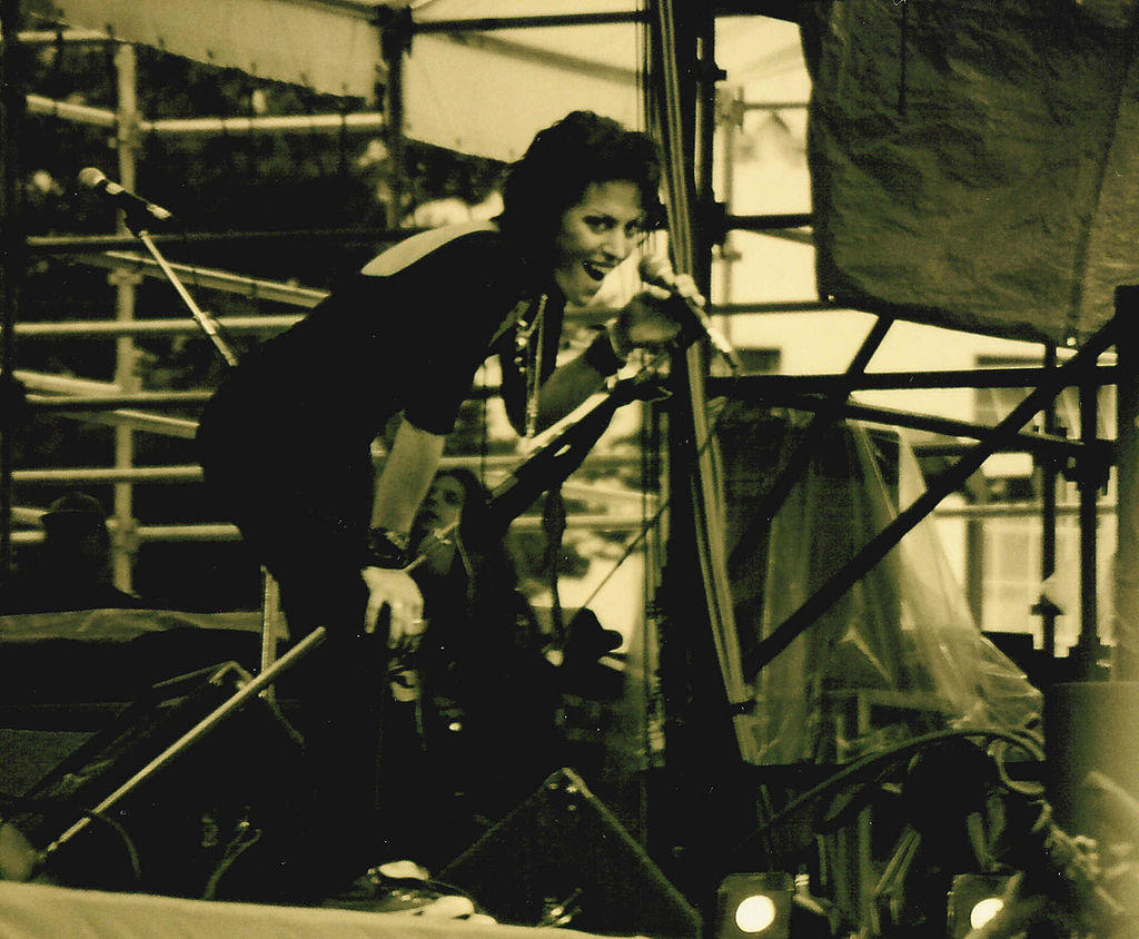 Joan Jett singing and on stage