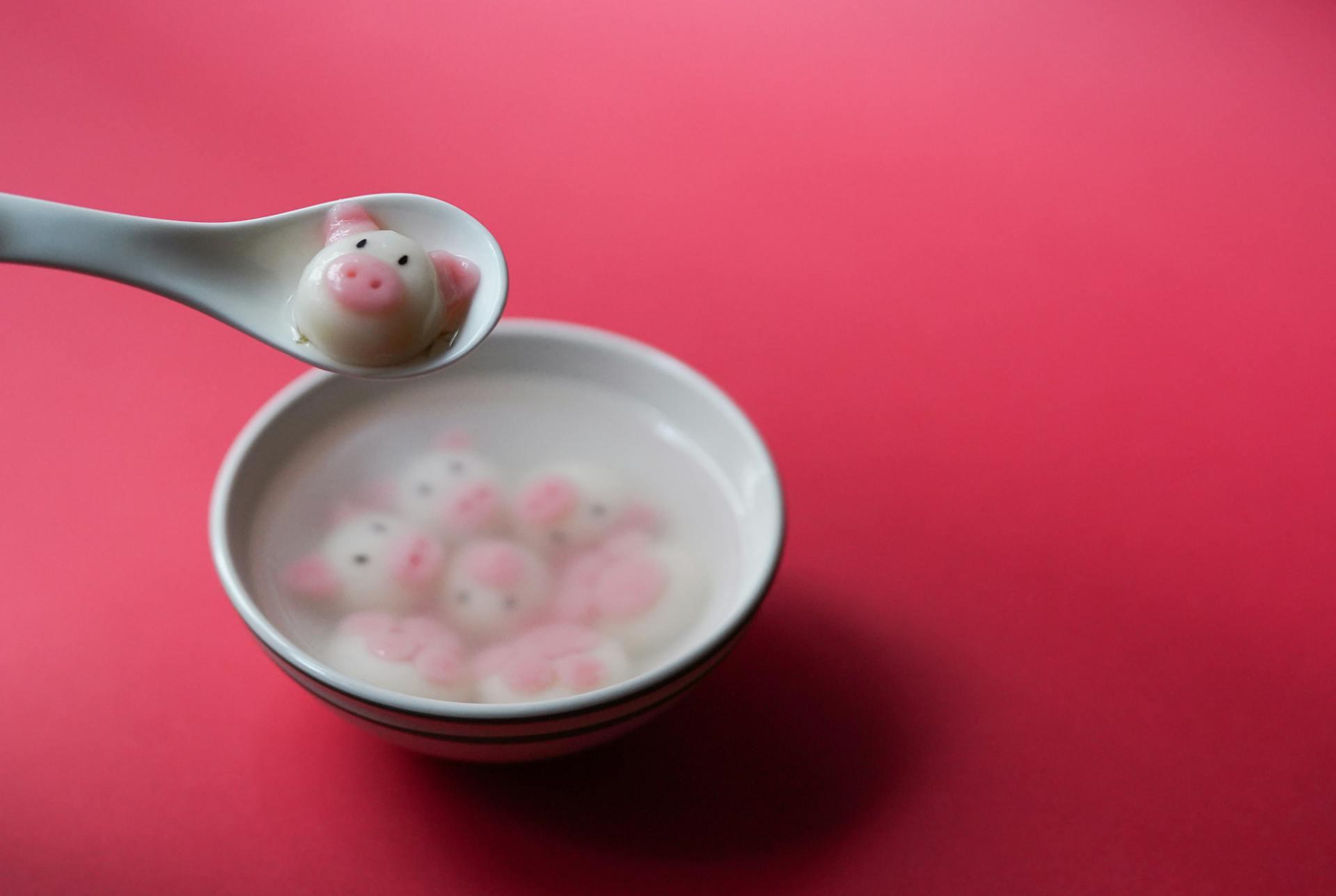 tangyuan in a white bowl