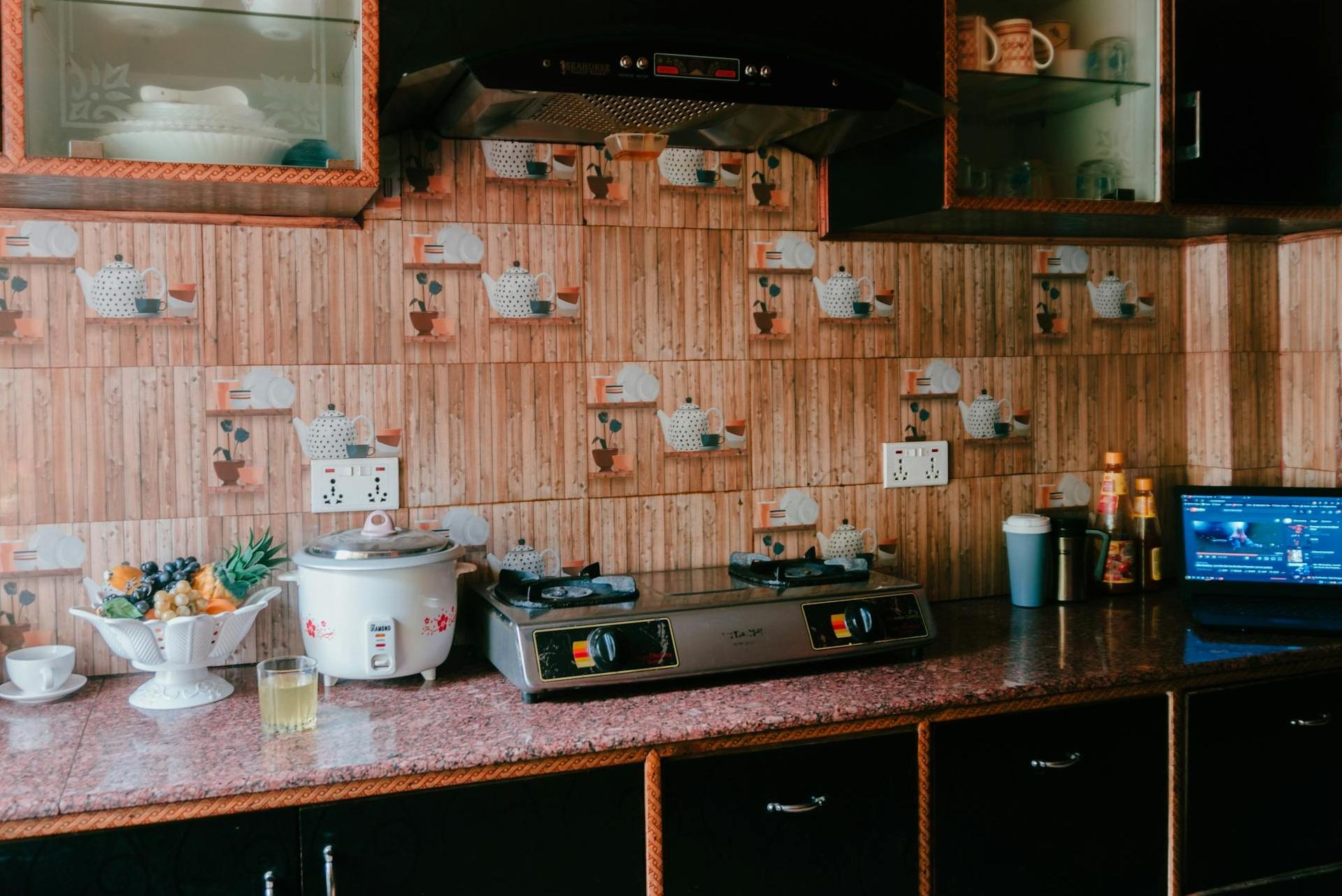 an organised and proper kitchen