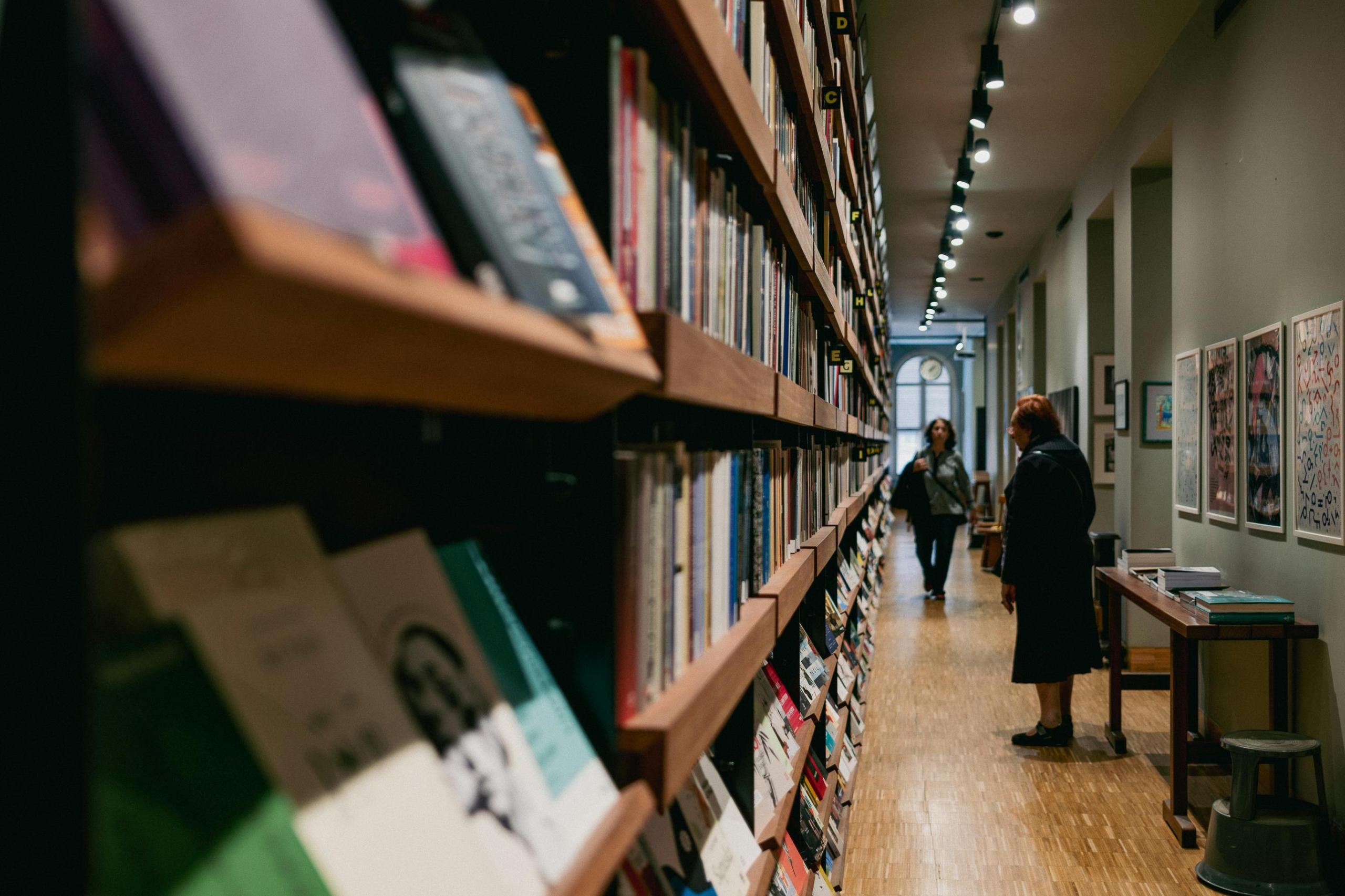 People finding the accurate book to read something informational and motivating