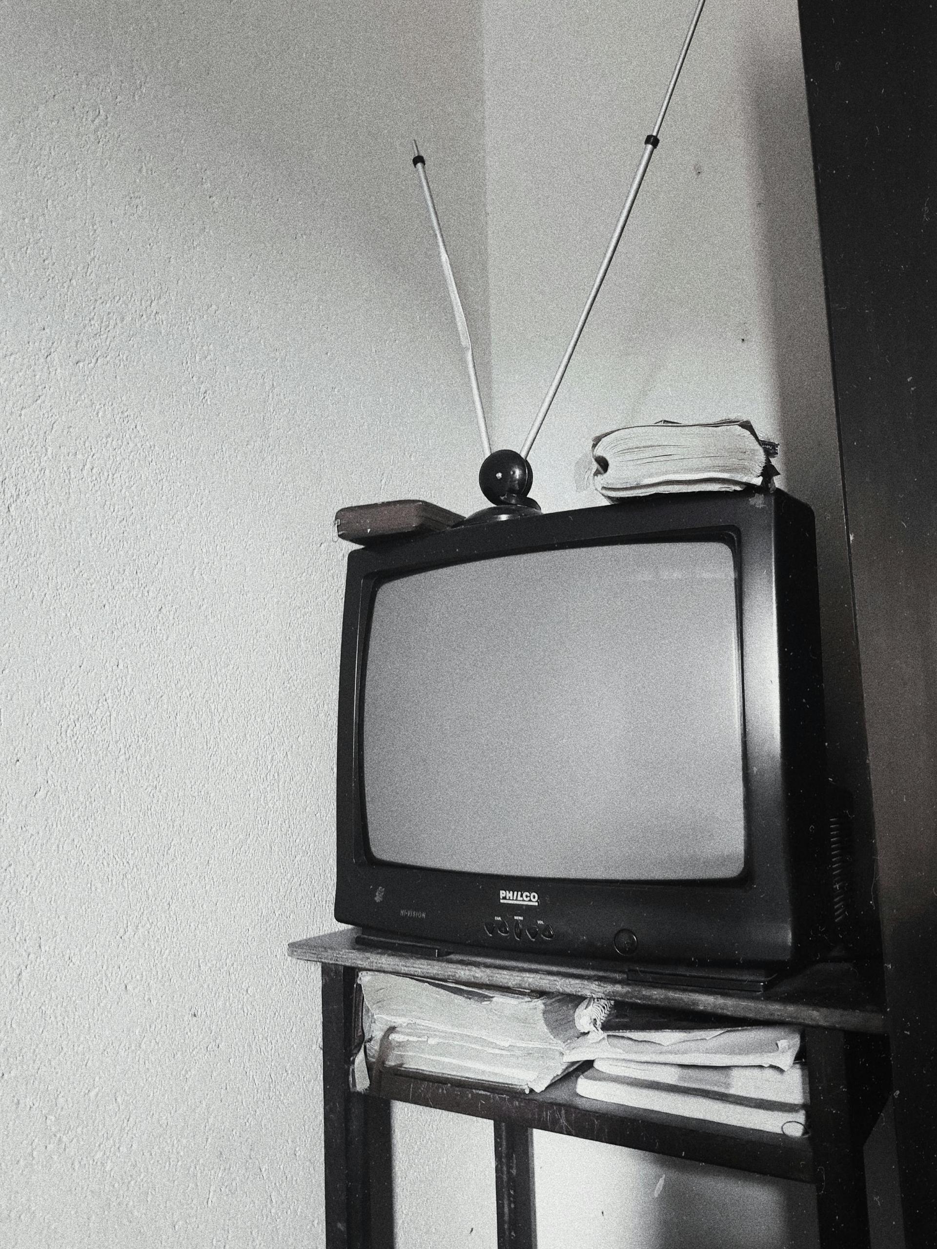 One of the earliest models of television