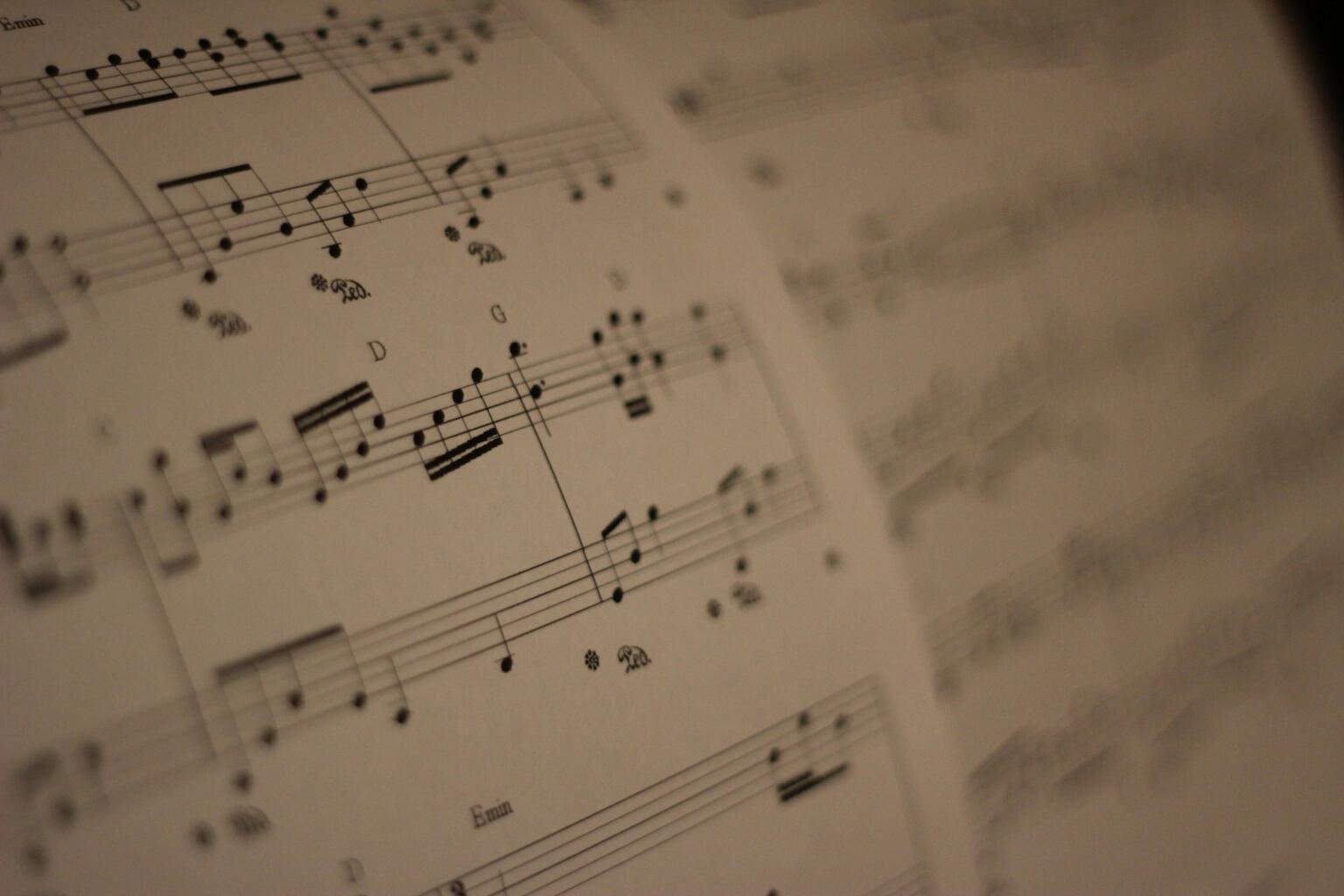 Music Notes Symbols and Meanings: Guide to Musical Notation