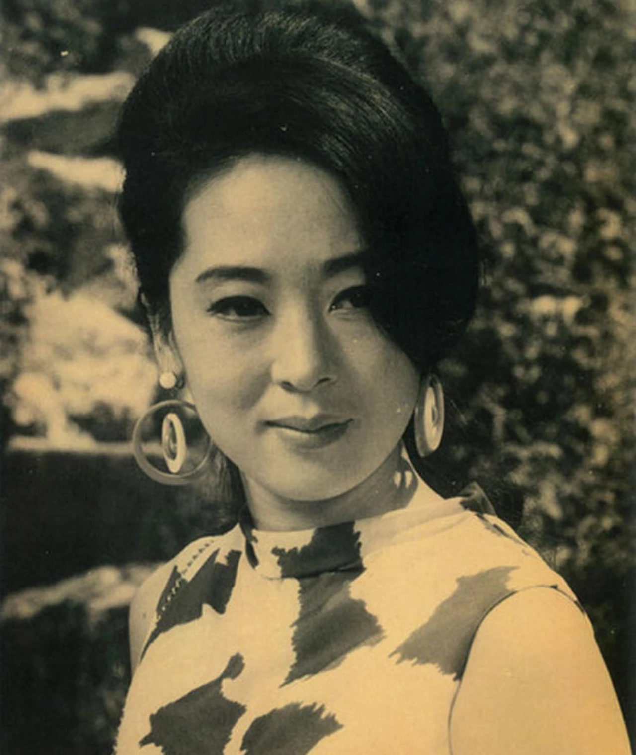 sepia photo of Kim Ji-mee