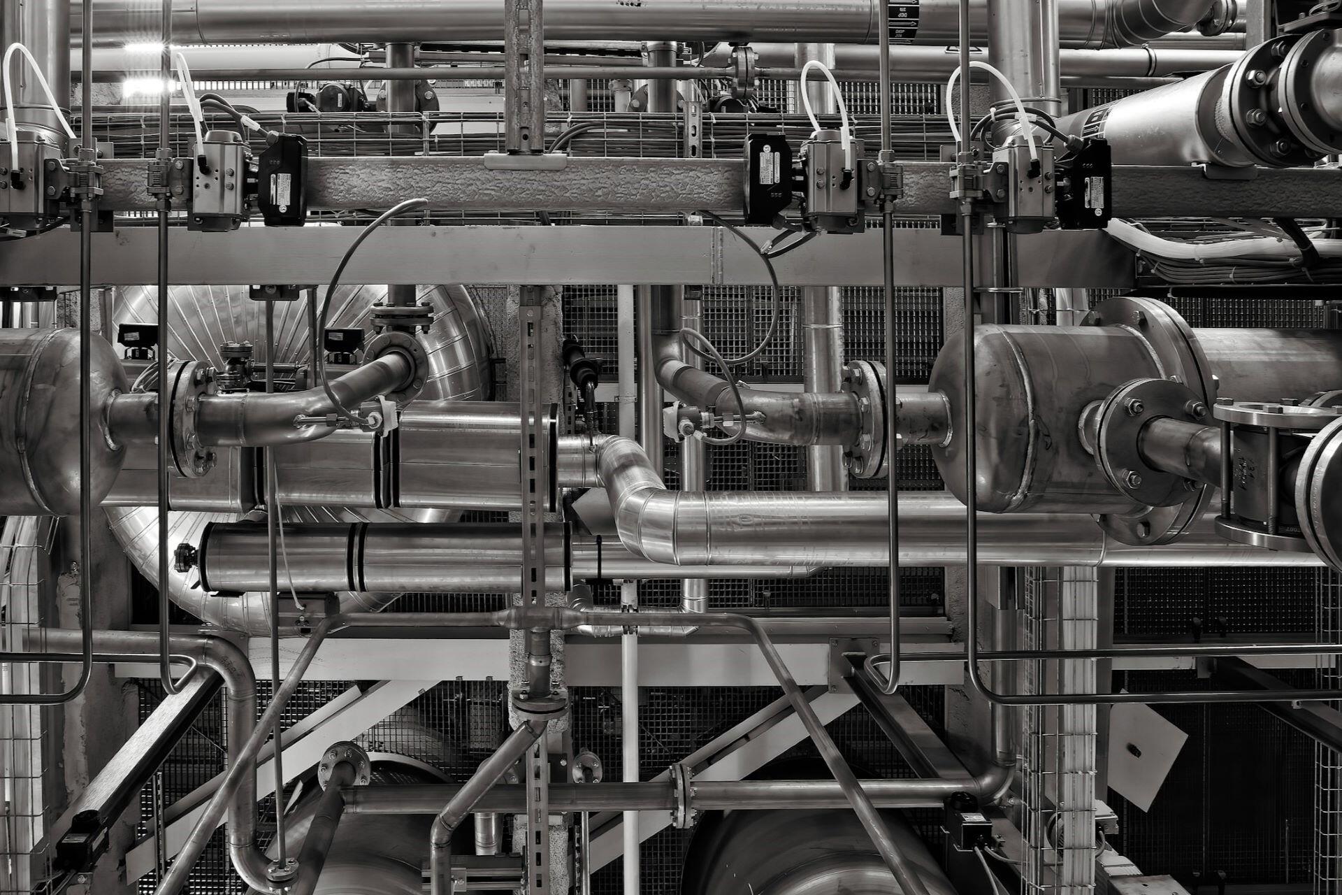 Metal pipes, valves and industrial processing equipment