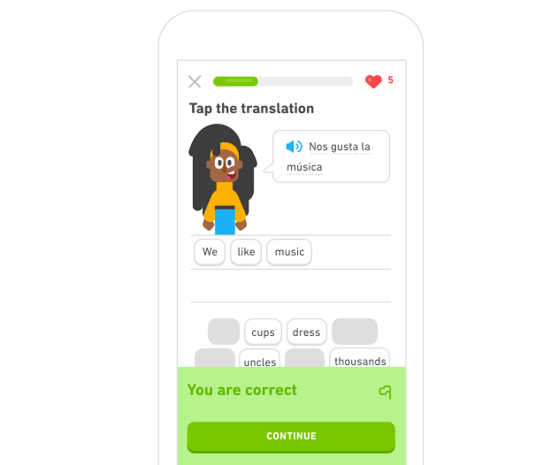 Οθόνη εφαρμογής Duolingo που δείχνει άσκηση μετάφρασης για εκμάθηση ισπανικών.