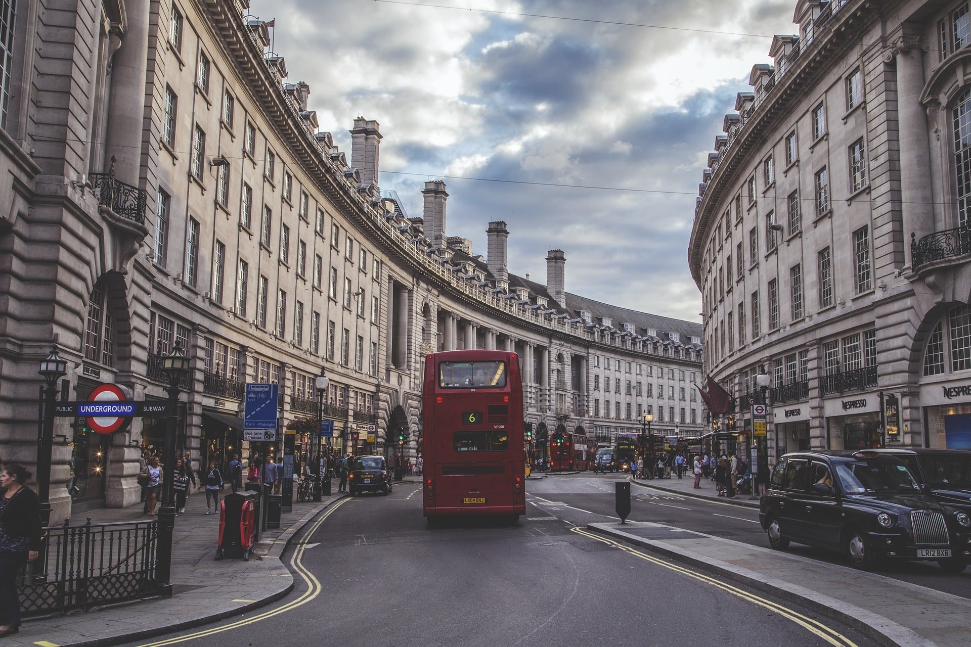 londoni emeletes busz