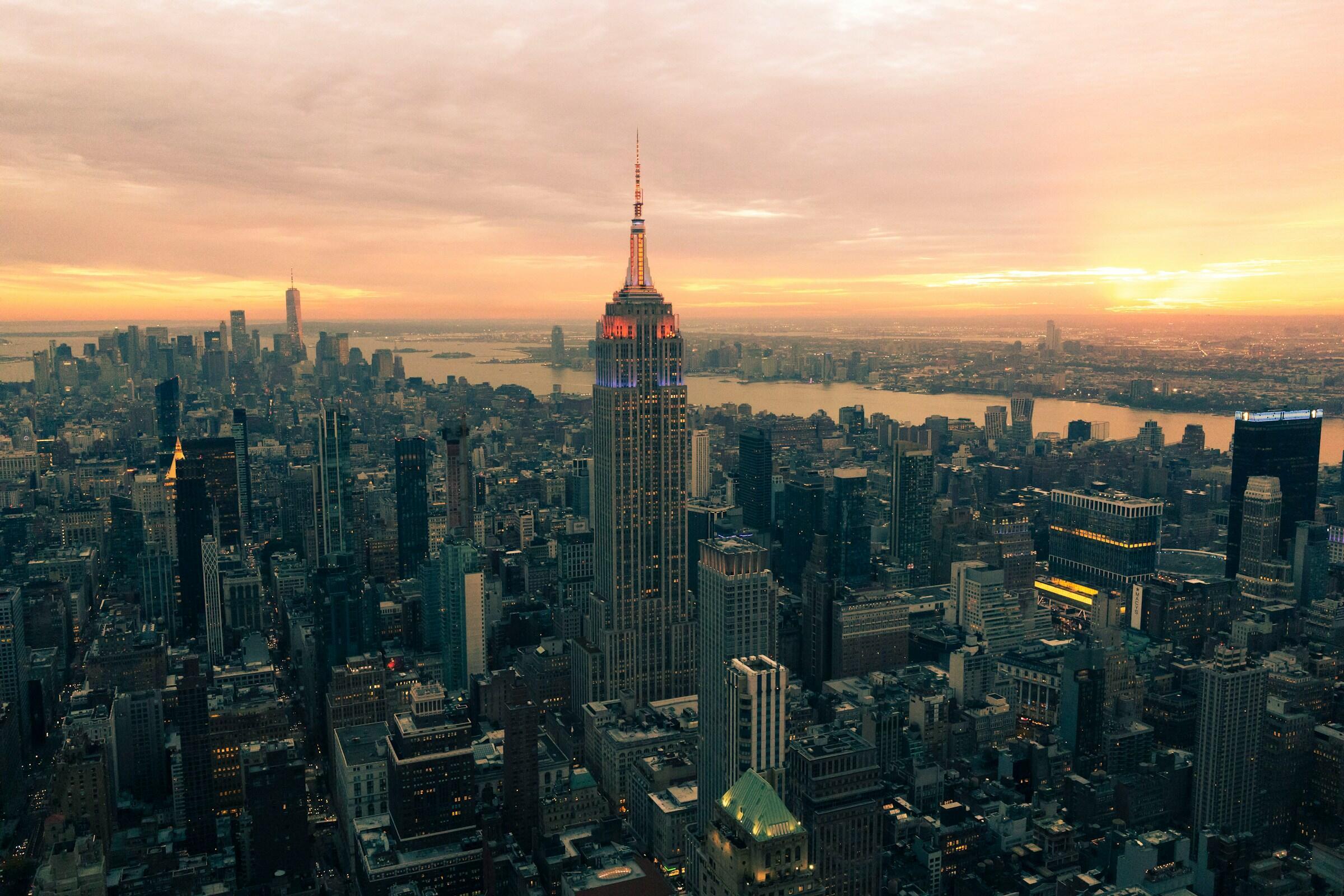 empire state building naplementekor