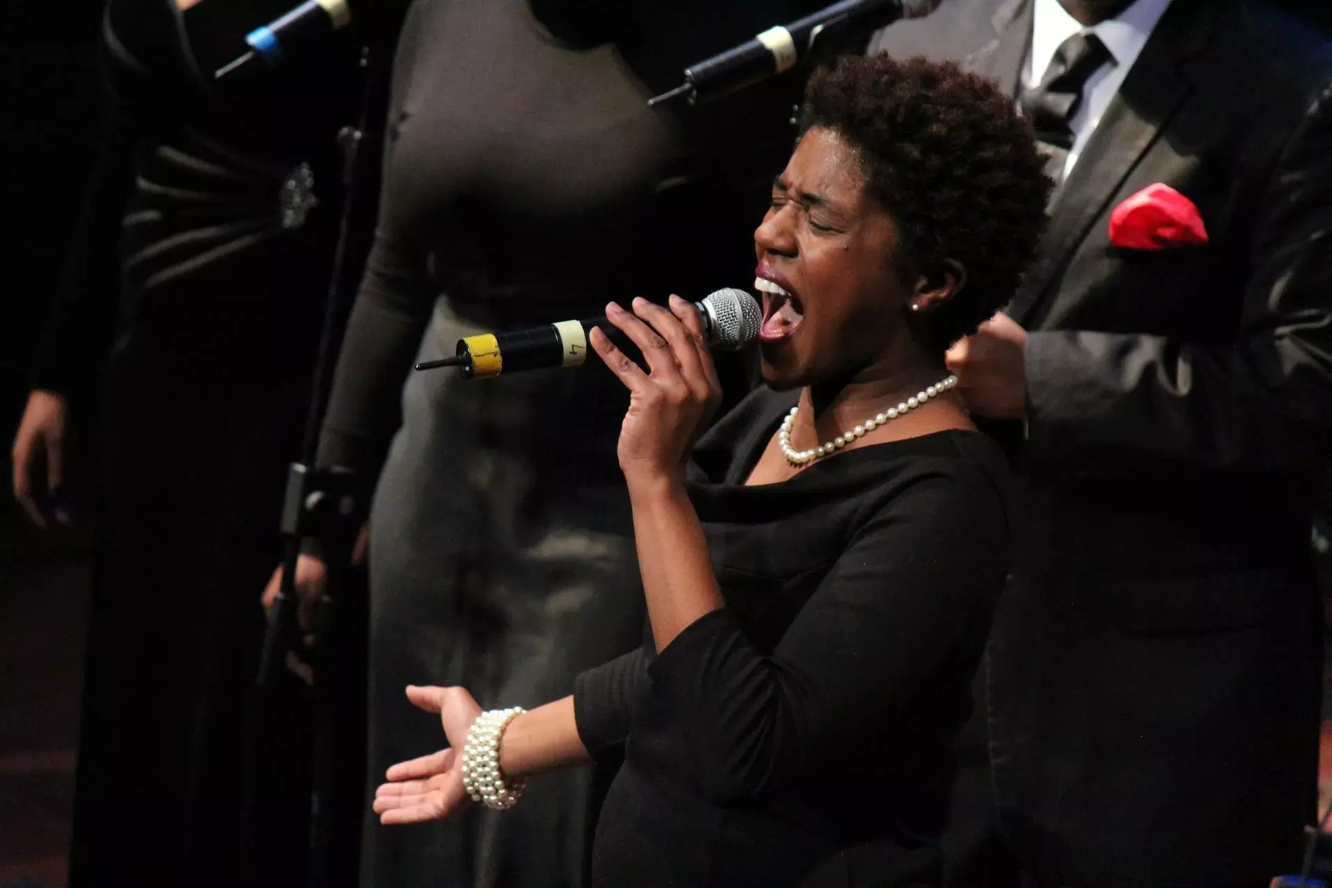 gospel énekes
