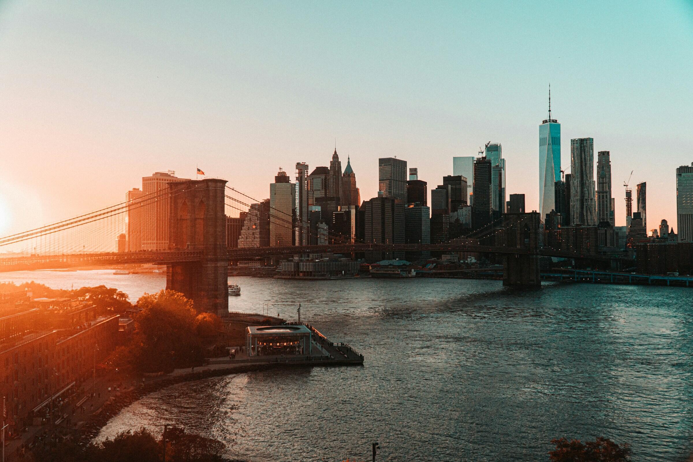 new york folyónál