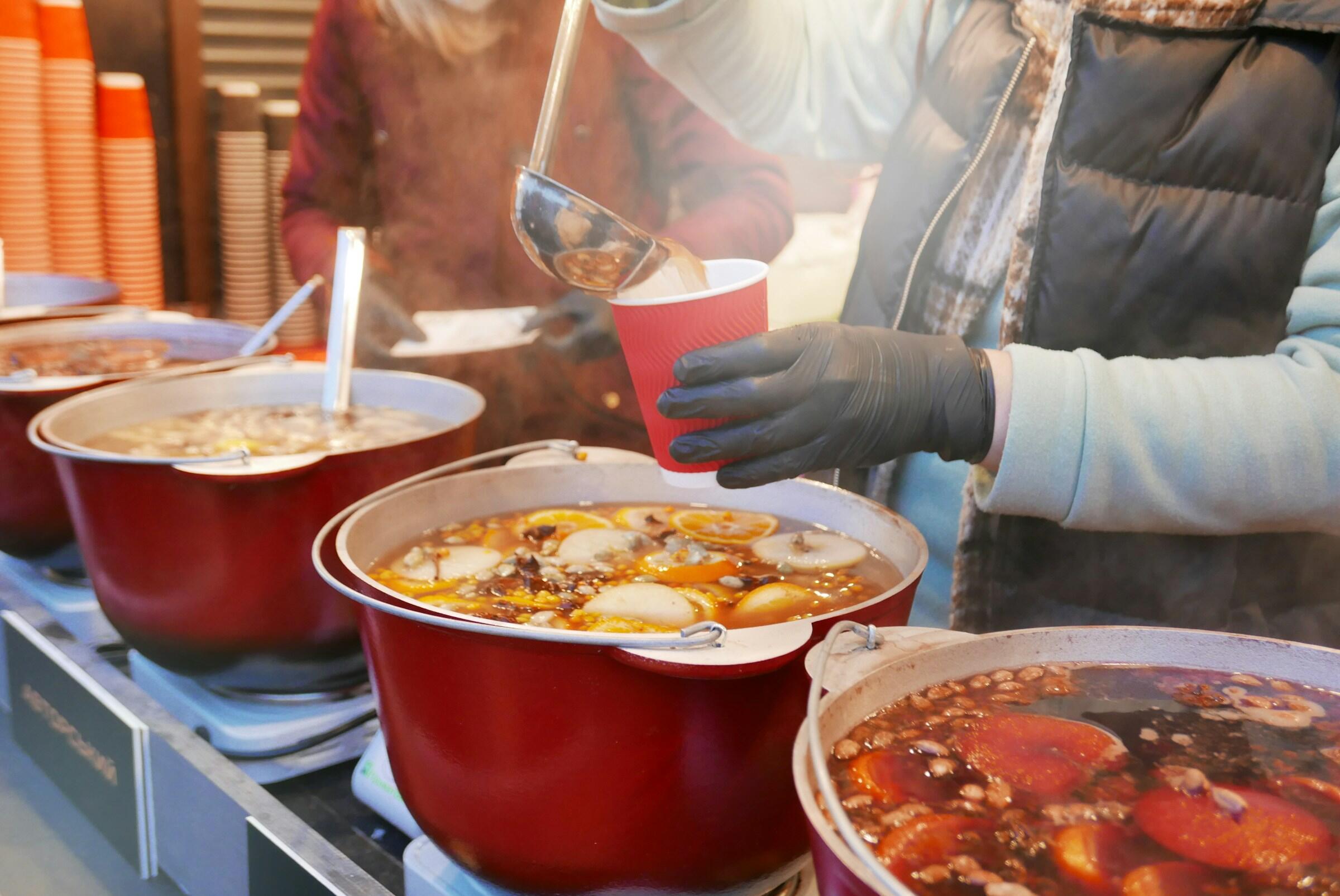 karácsonyi vásár forró italok