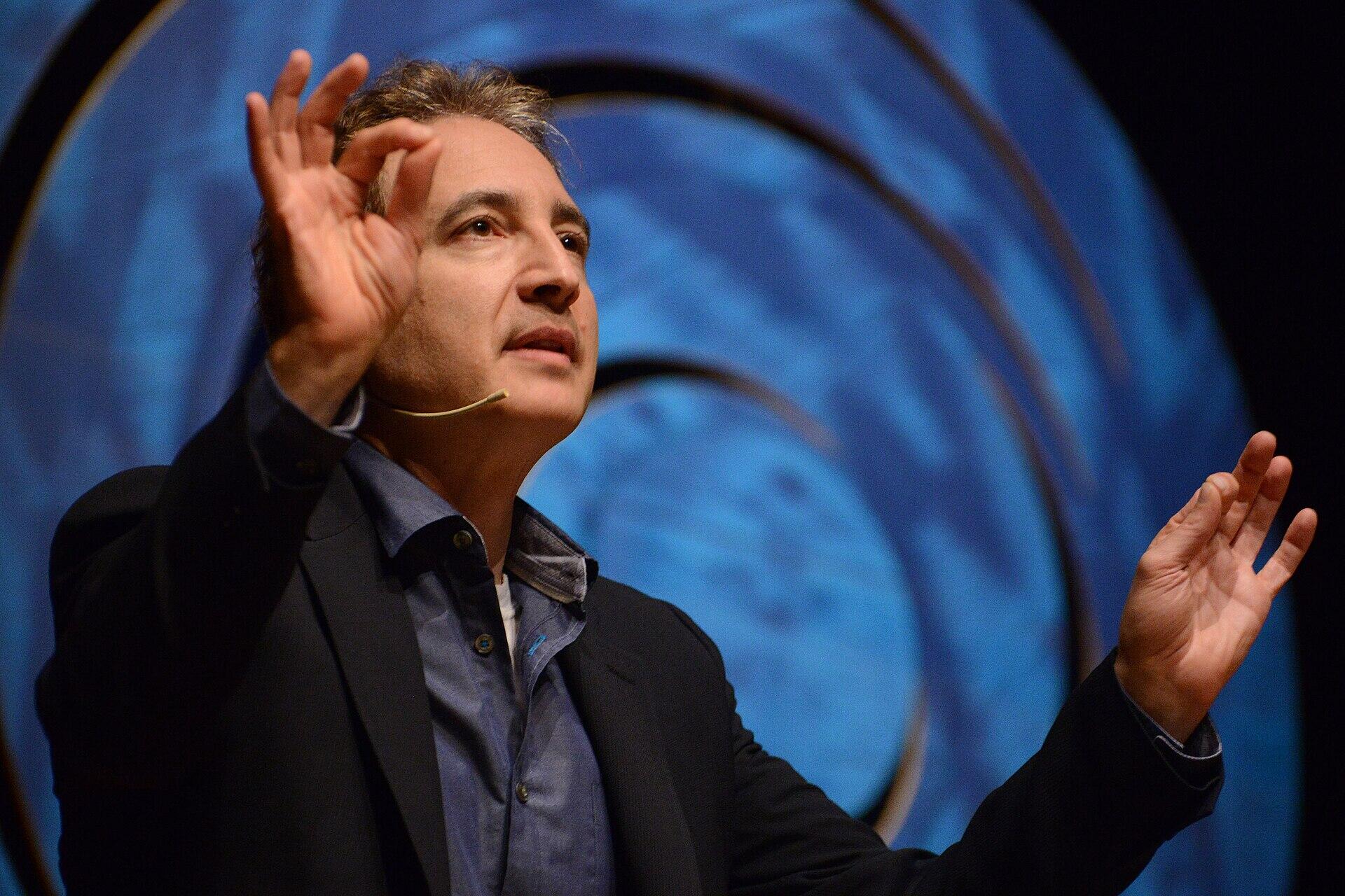 brian greene előadás közben