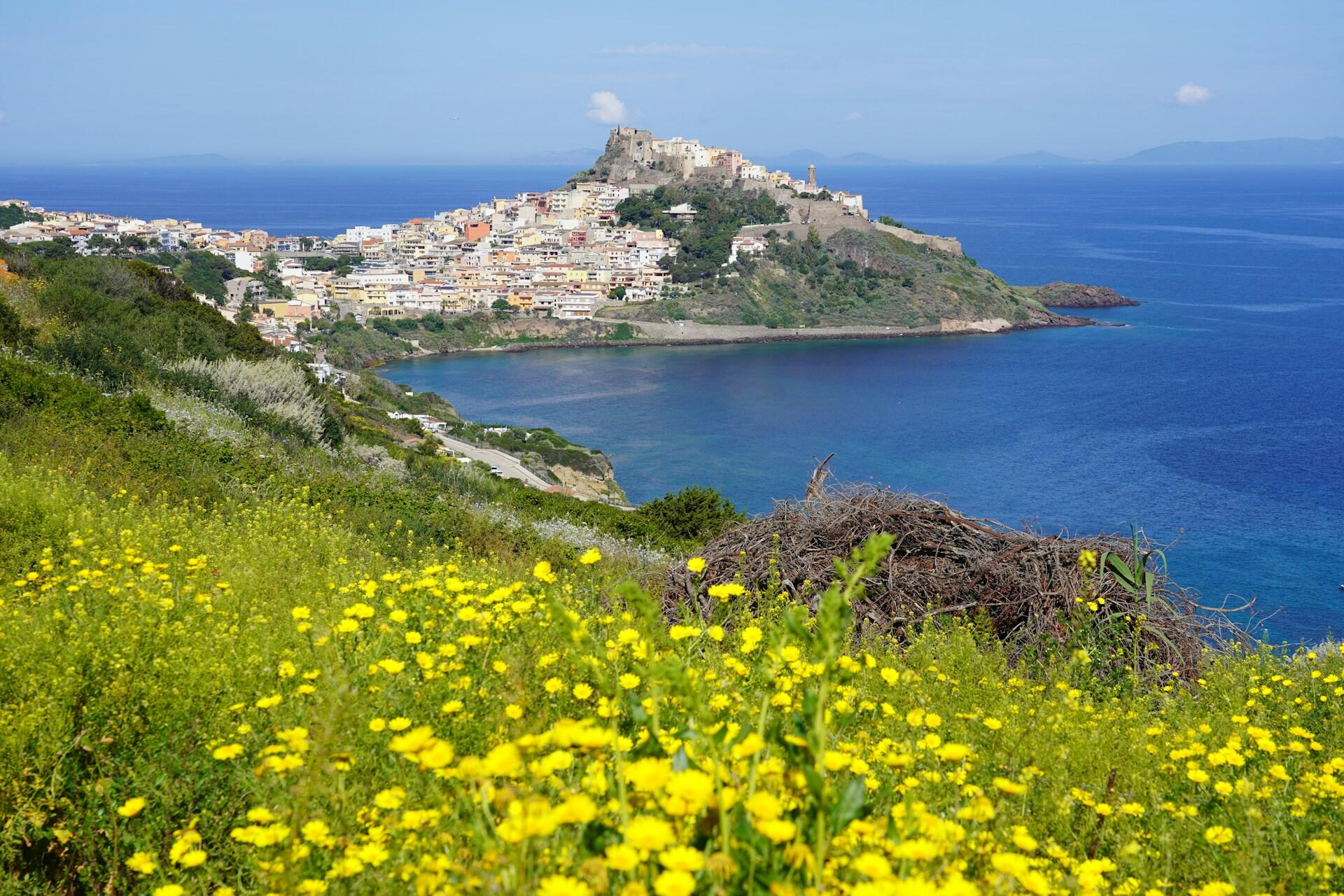 Castelsardo szardíniai rejtett gyöngyszemek
