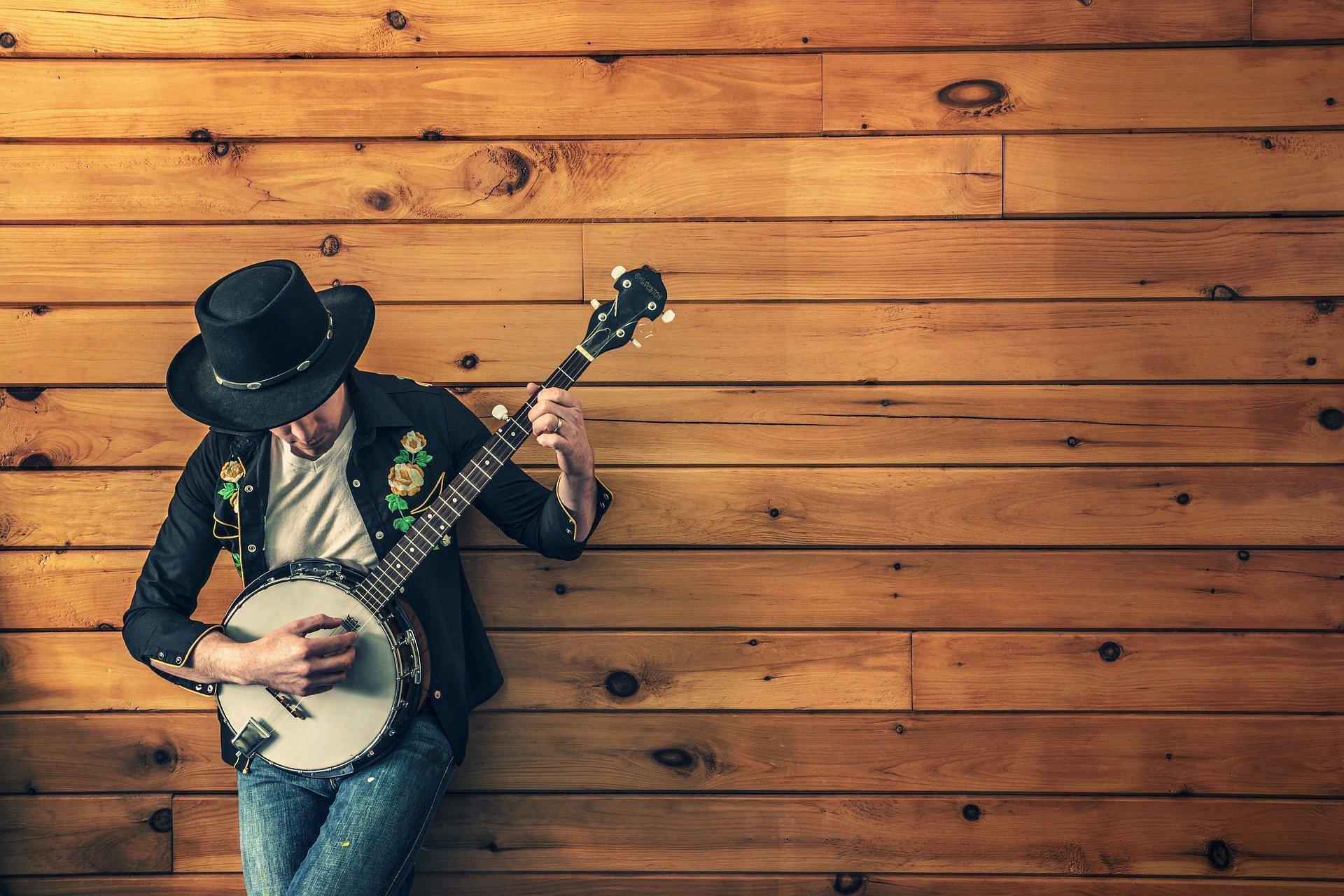 Memulai menjadi gitaris