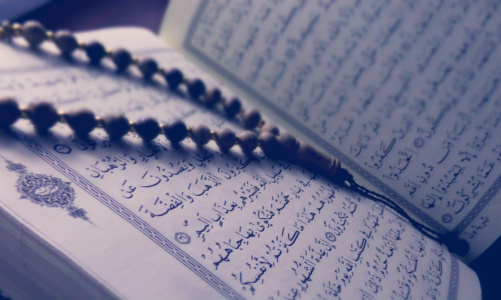 Arab memiliki pengaruh dalam budaya Islam